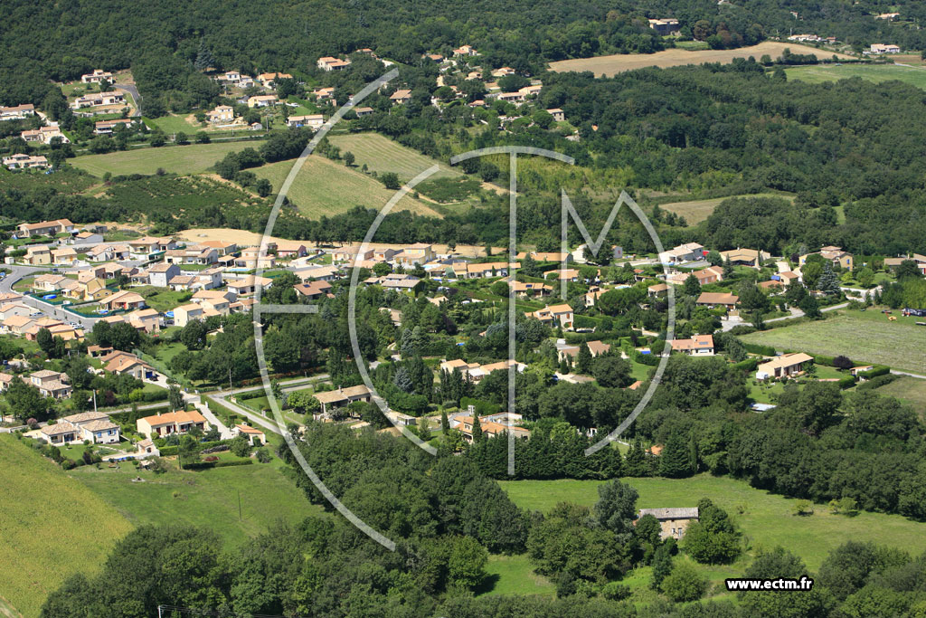 Photo arienne de Saint Georges les Bains