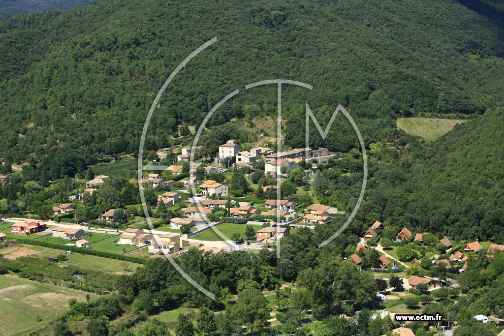 Photo arienne de Saint Laurent du Pape