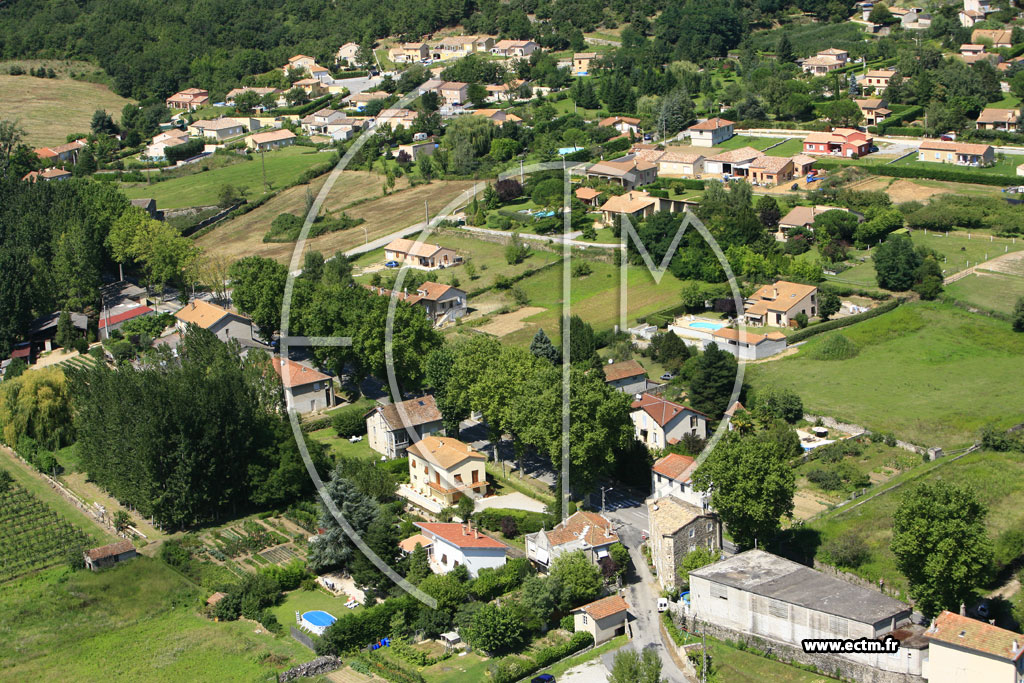 Photo arienne de Saint Laurent du Pape