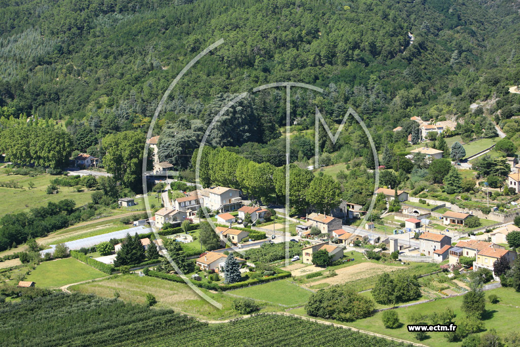 Photo arienne de Saint Laurent du Pape