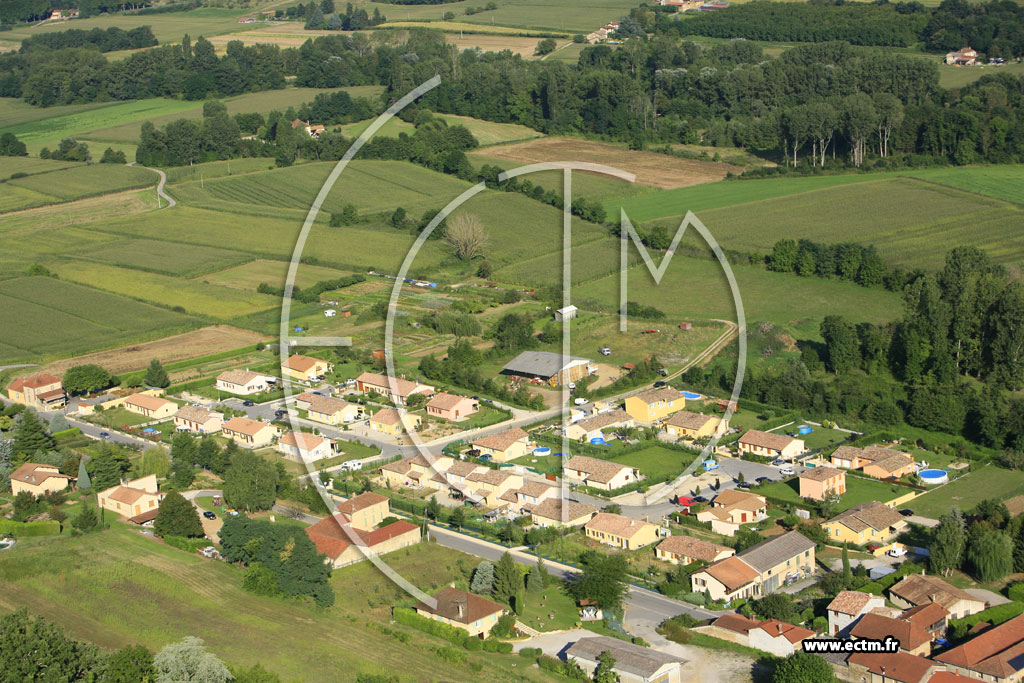 Photo arienne de Charmes sur l'Herbasse