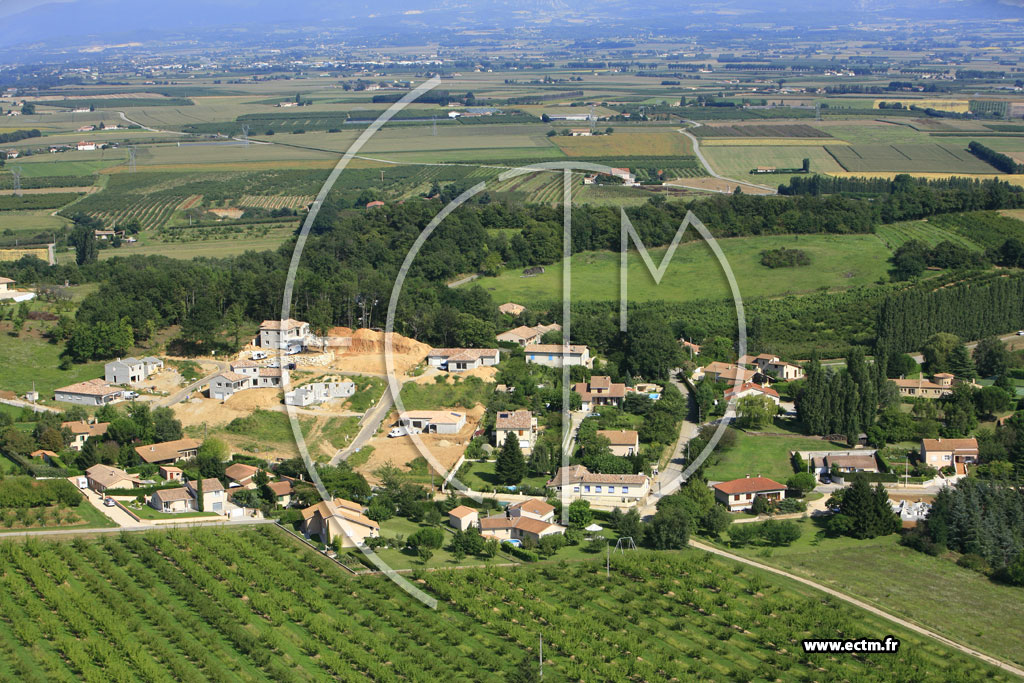 Photo arienne de Chteauneuf sur Isere