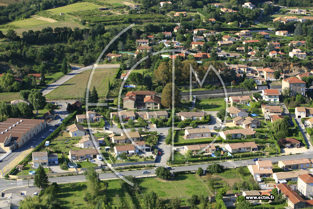 Photo arienne de Saint Donat sur l'Herbasse