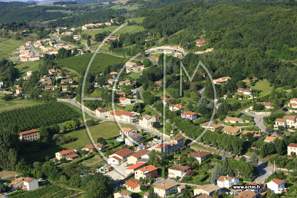 Photo arienne de Saint Donat sur l'Herbasse
