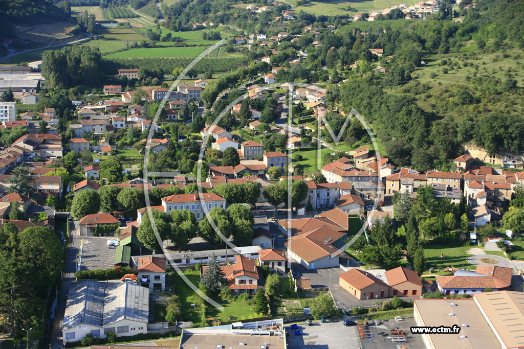 Photo arienne de Saint Donat sur l'Herbasse