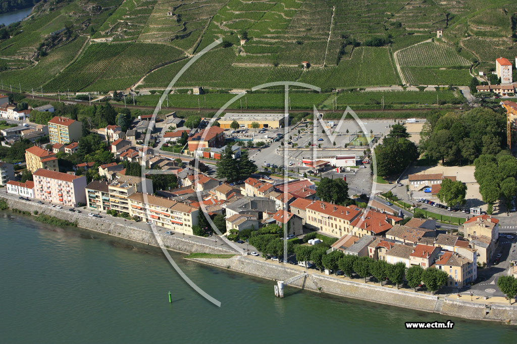 Photo arienne de Tain l'Hermitage