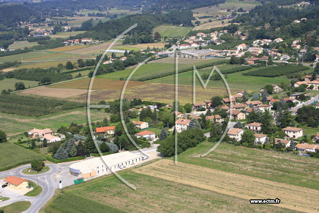 Photo arienne de Chtillon Saint Jean