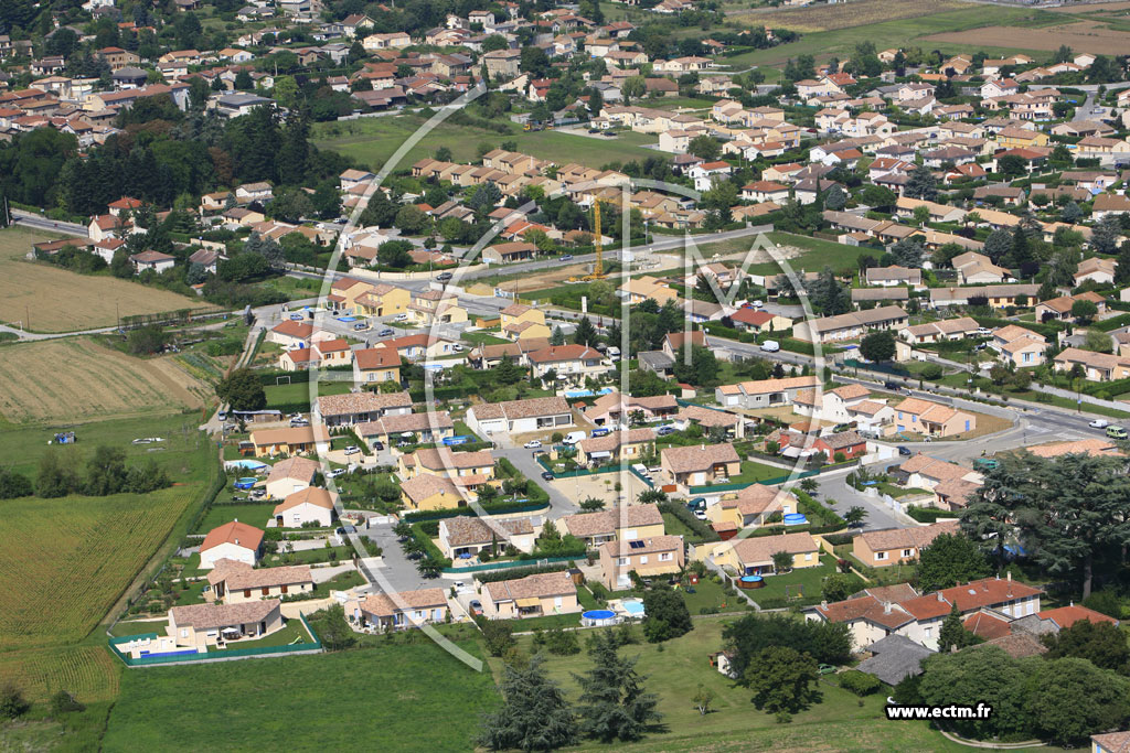 Photo arienne de Mours Saint Eusebe