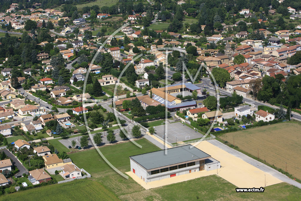 Photo arienne de Mours Saint Eusebe