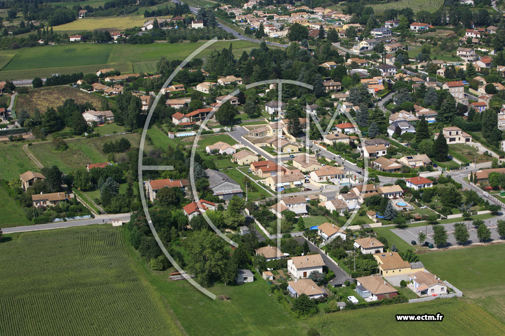 Photo arienne de Mours Saint Eusebe