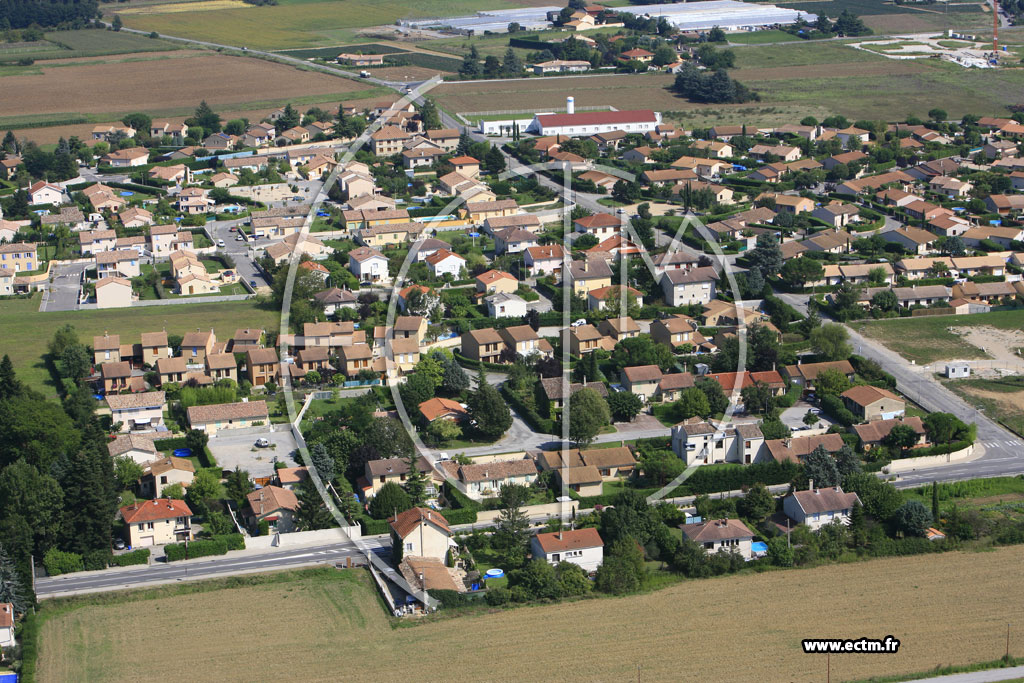 Photo arienne de Mours Saint Eusebe