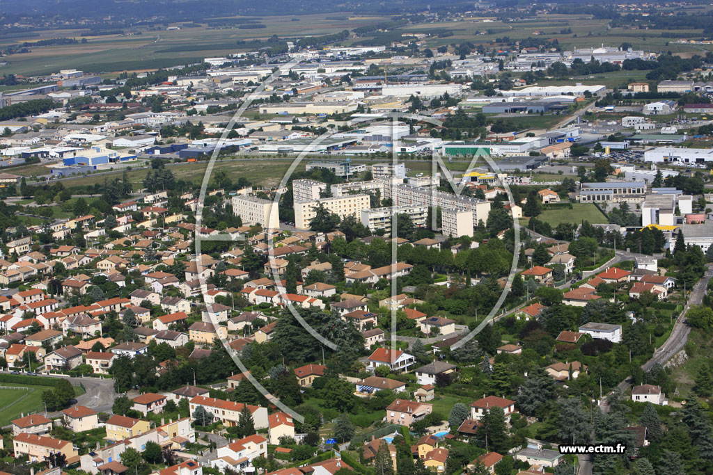 Photo arienne de Romans sur Isere (la Monnaie)