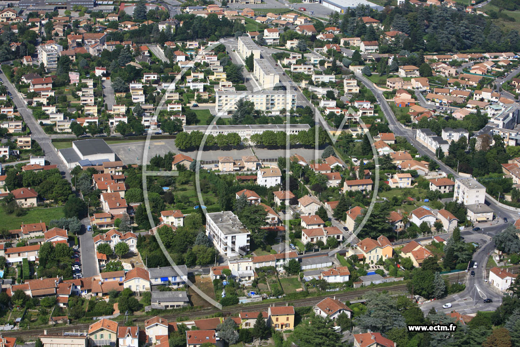 Photo arienne de Romans sur Isere (les Pierrottes)