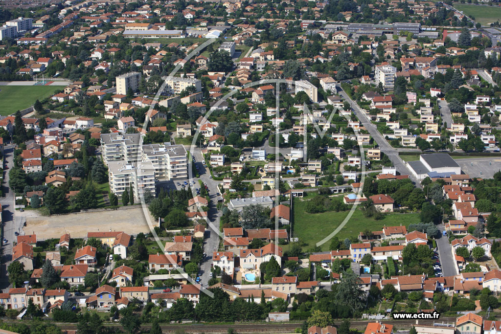 Photo arienne de Romans sur Isere (les Pierrottes)