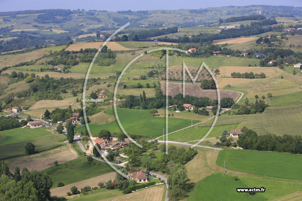 Photo arienne de Saint Antoine l'Abbaye