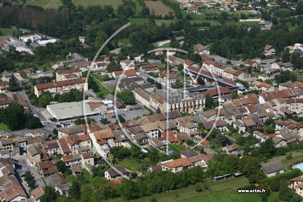 Photo arienne de Saint Jean en Royans