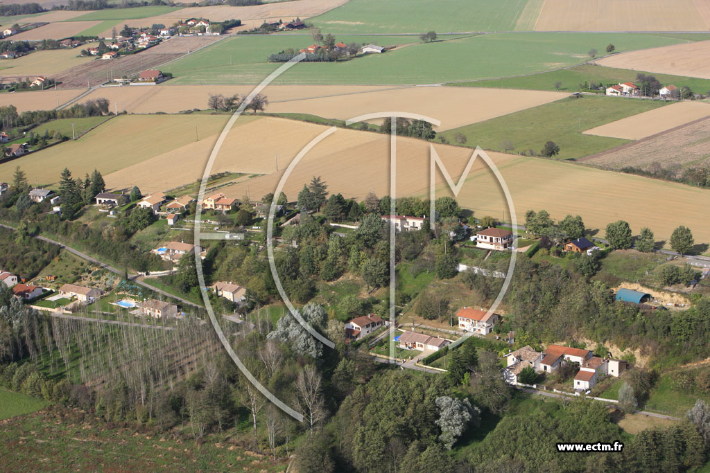 Photo arienne de Eyzin Pinet (Chaumont)