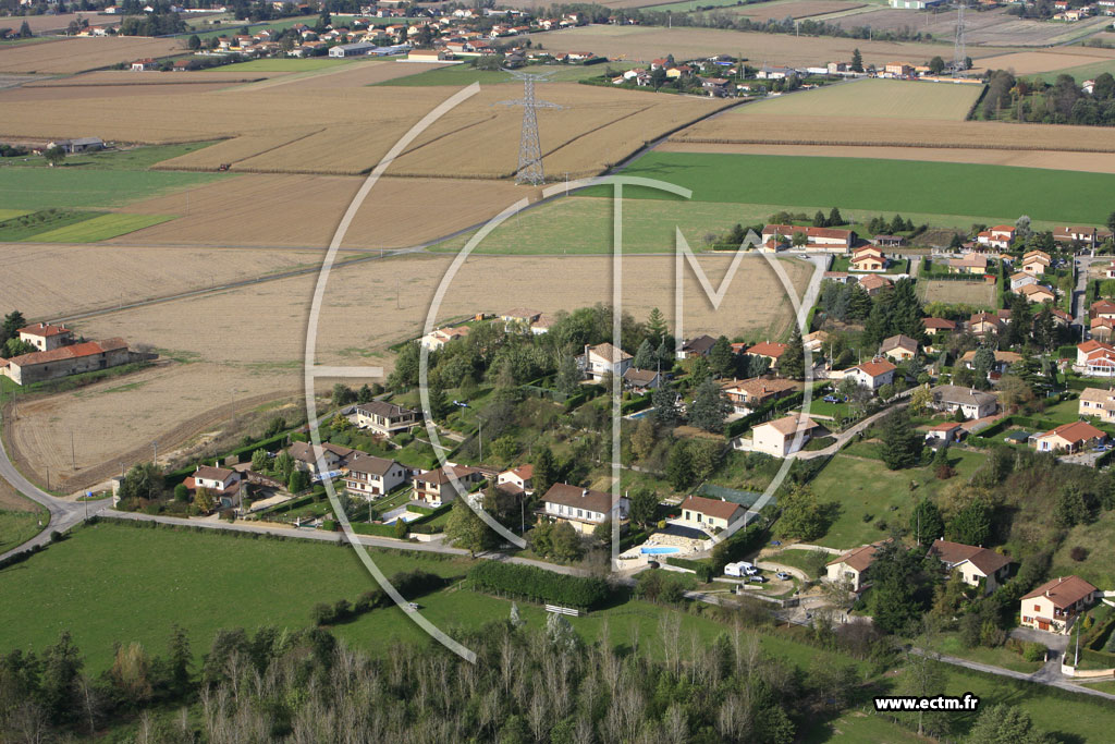Photo arienne de Eyzin Pinet (Chaumont)
