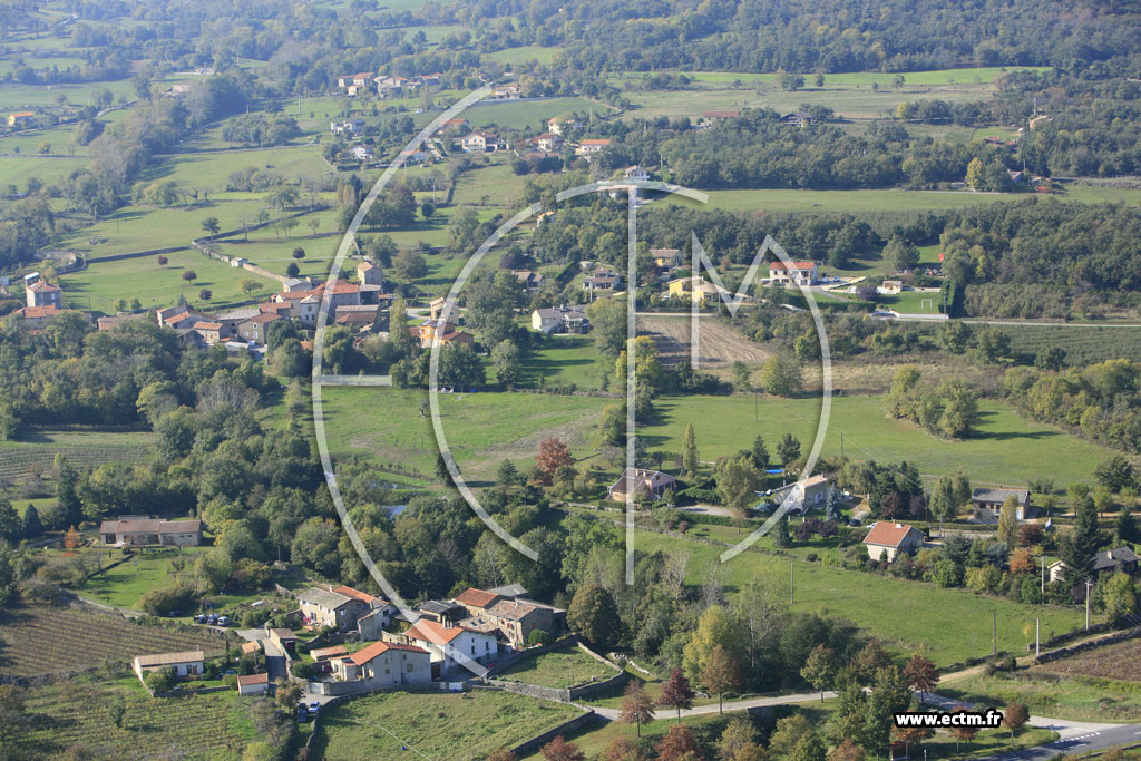 Photo arienne de Roisey (la Garde)