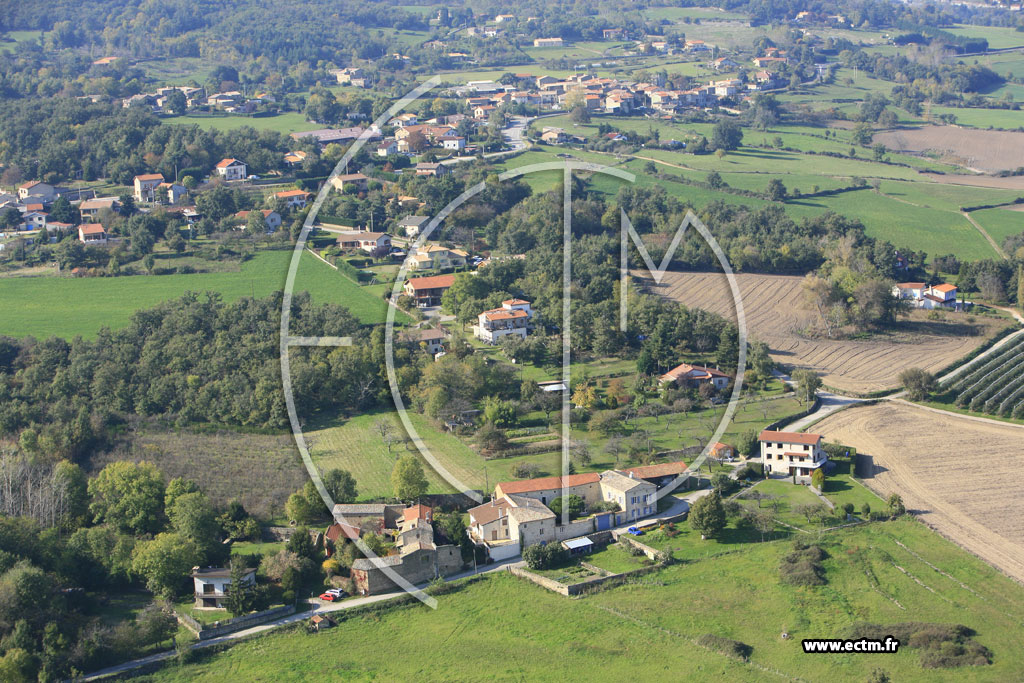 Photo arienne de Roisey (la Garde)