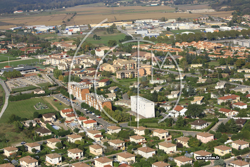Photo arienne de Saint Maurice l'Exil (Chanines)