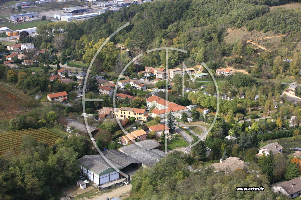 Photo arienne de Saint Maurice l'Exil (Colombier)