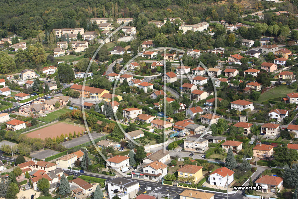 Photo arienne de Saint Maurice l'Exil (Givray)