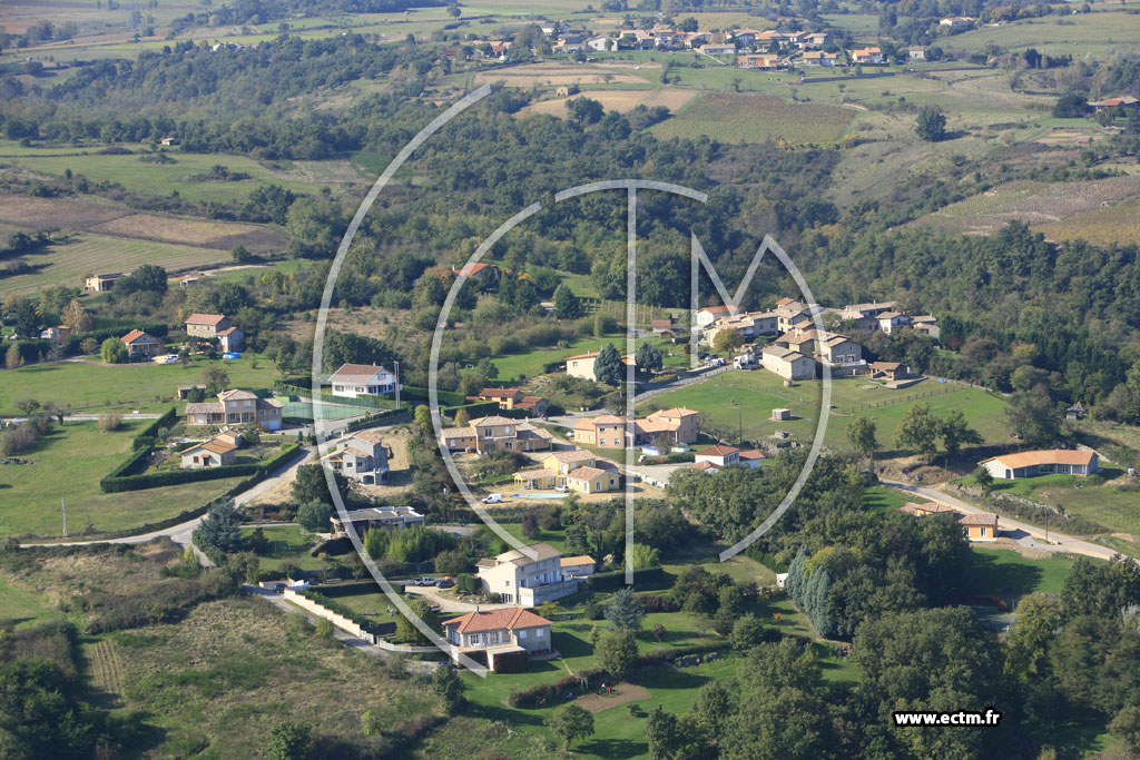 Photo arienne de Saint Michel sur Rhne