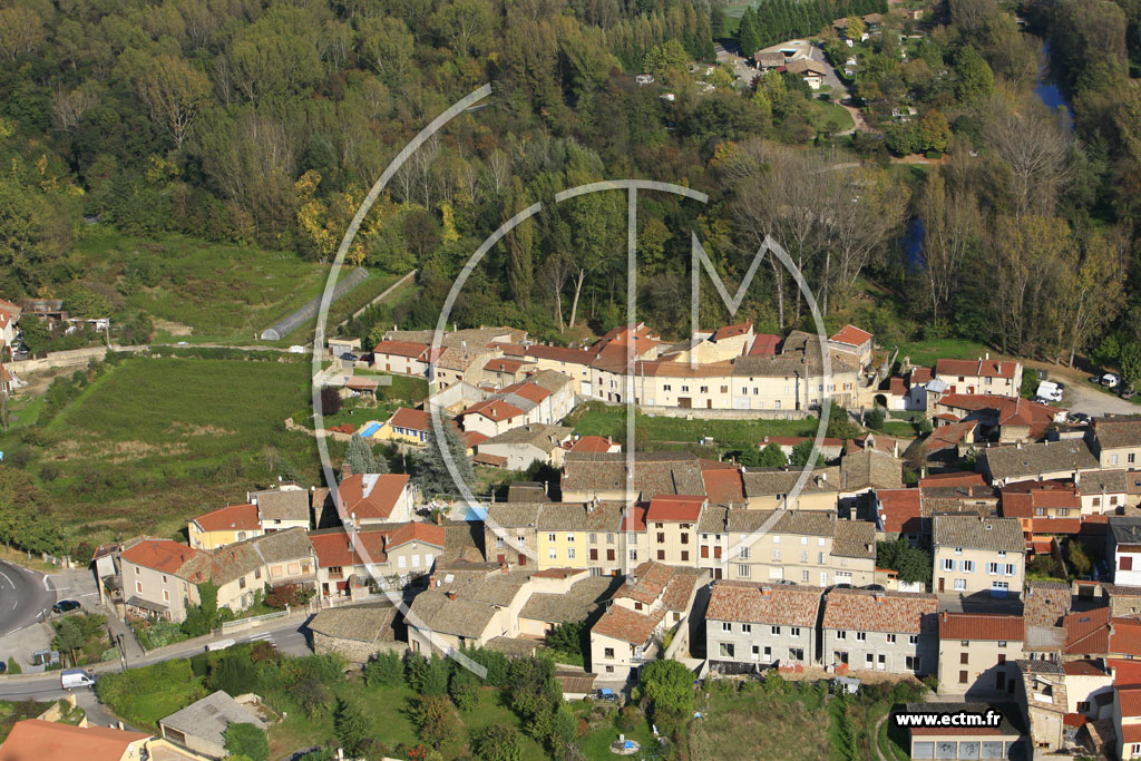 Photo arienne de Saint Pierre de Boeuf