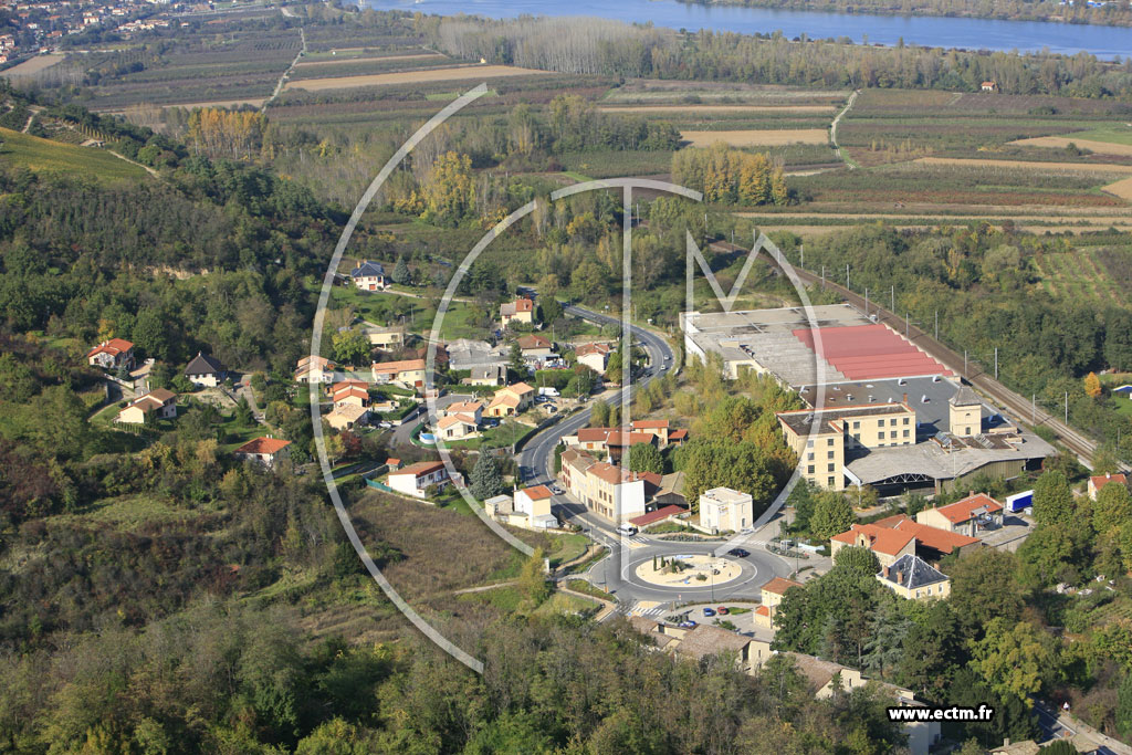 Photo arienne de Saint Pierre de Boeuf