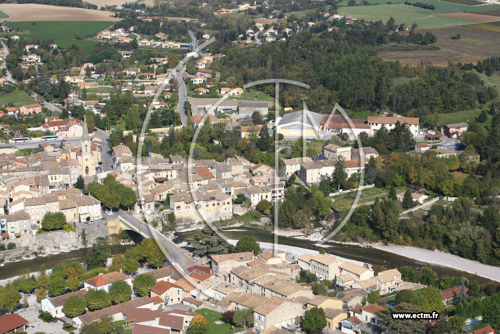 Photo arienne de Aouste sur Sye