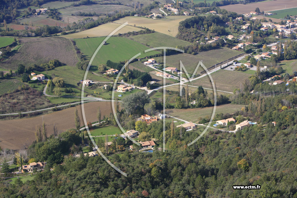 Photo arienne de Piegros la Clastre