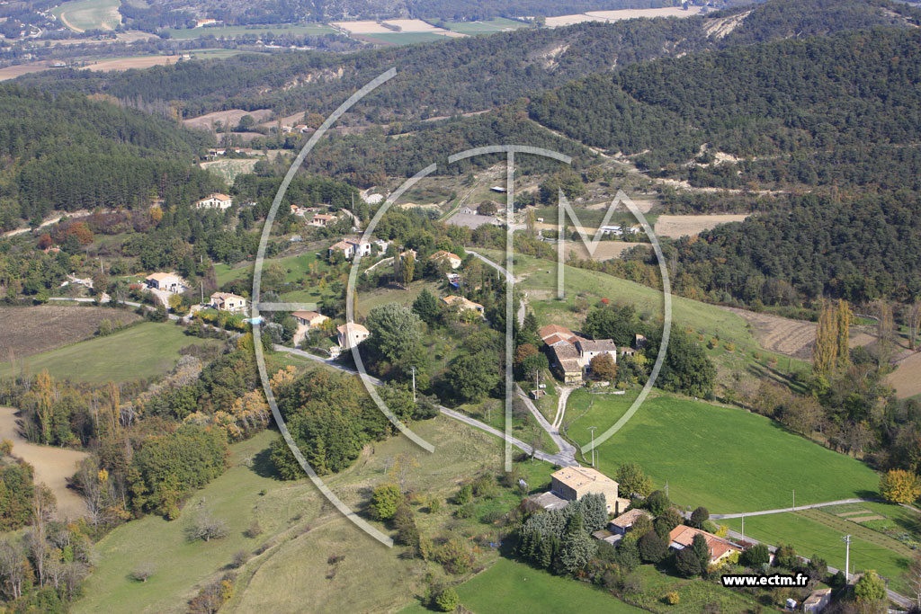 Photo arienne de Piegros la Clastre