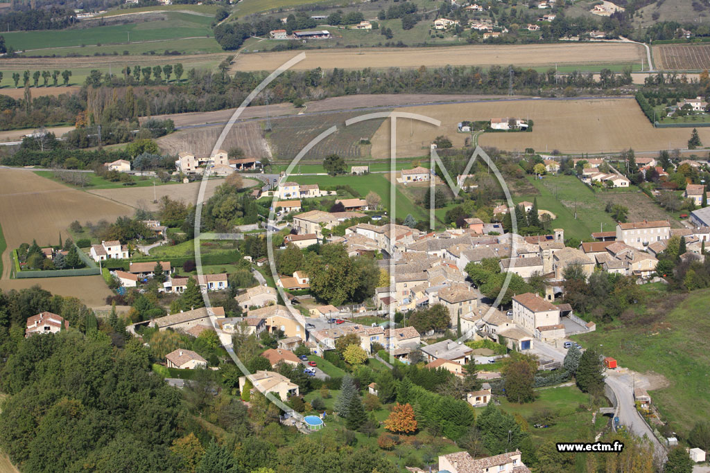 Photo arienne de Piegros la Clastre