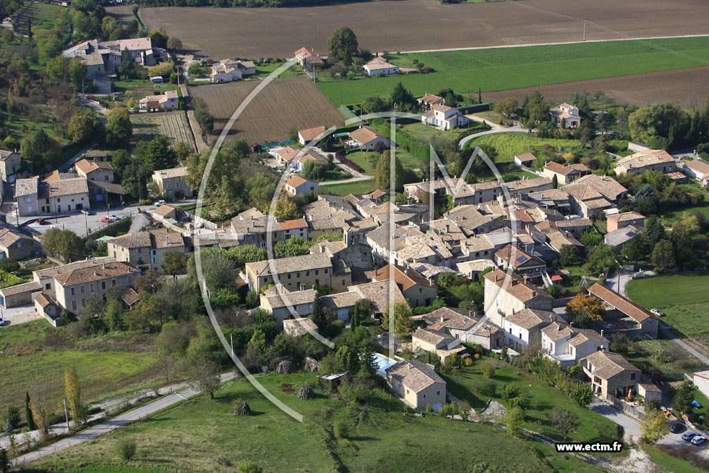 Photo arienne de Piegros la Clastre