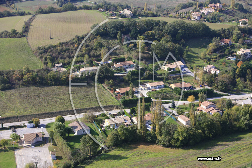 Photo arienne de Piegros la Clastre