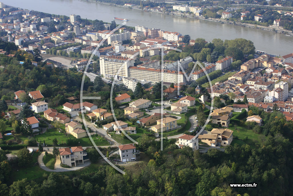 Photo arienne de Vienne (monte des Tupinieres)