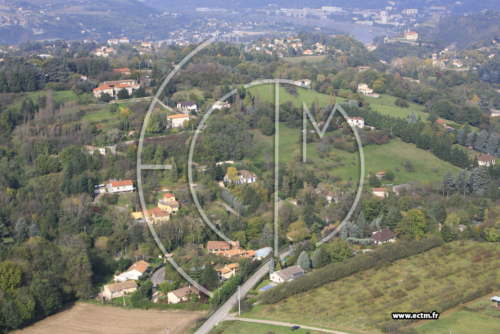 Photo arienne de Vienne (Saint Benot)