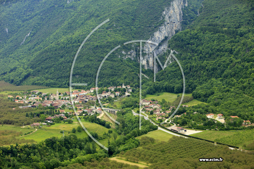 Photo arienne de Cognin les Gorges