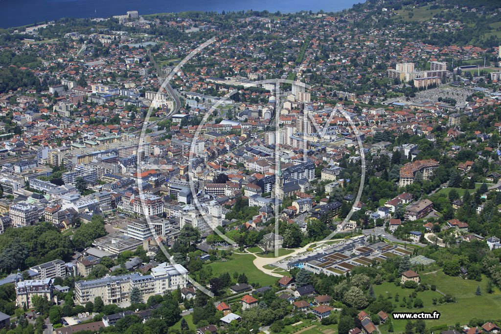 Photo arienne de Aix les Bains