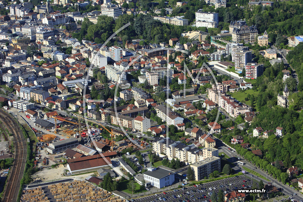 Photo arienne de Aix les Bains (Boulevard de Russie)