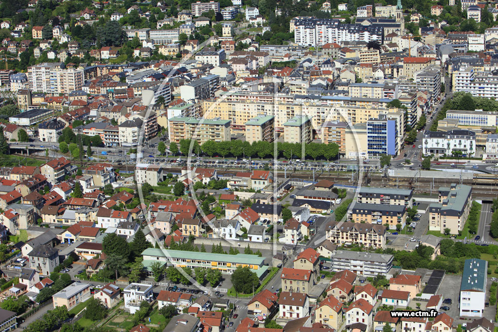 Photo arienne de Aix les Bains (Boulevard du President Wilson)