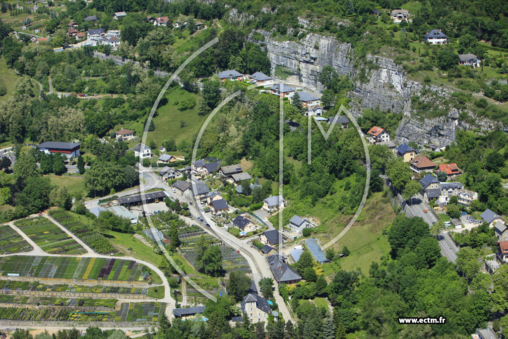 Photo arienne de Chambery (Nord)