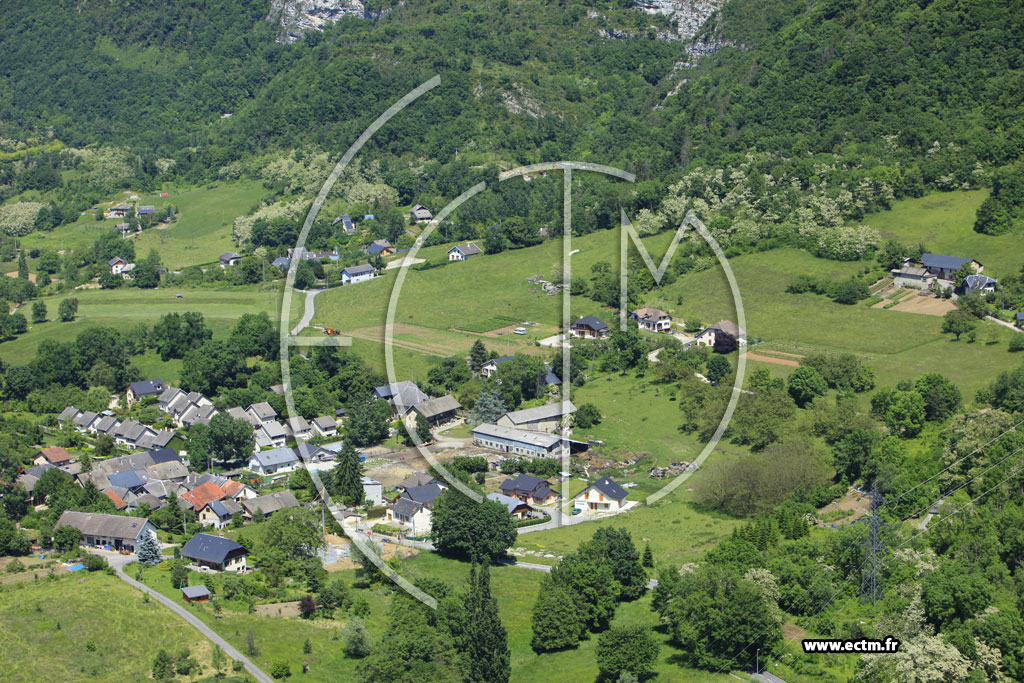 Photo arienne de Chambery (Nord)