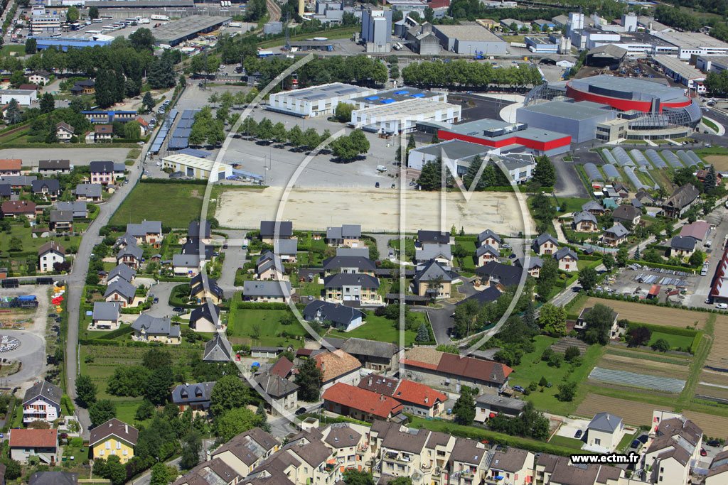Photo arienne de chambery (bissy)