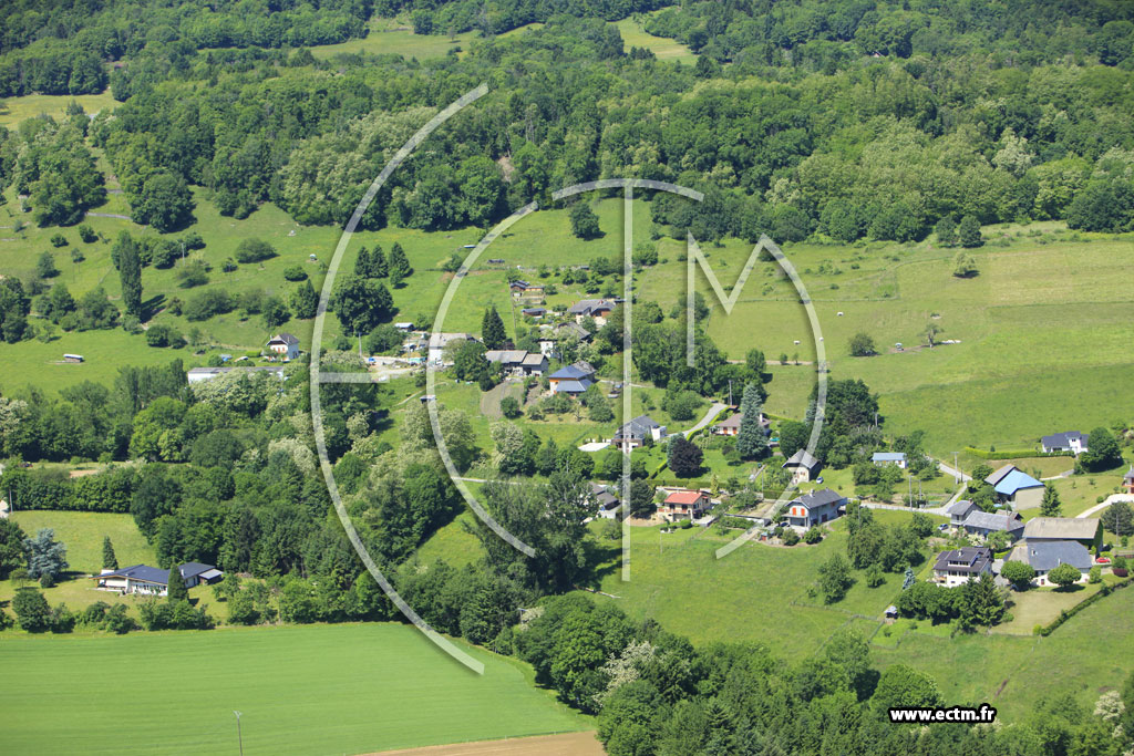 Photo arienne de La Motte Servolex (le Villard)