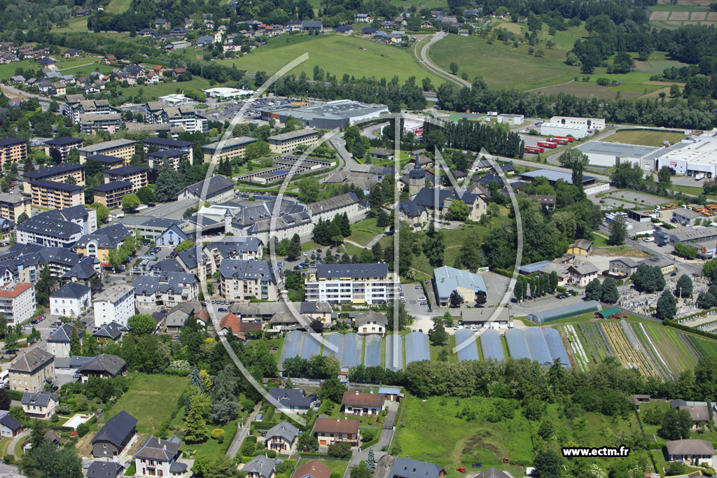 Photo arienne de La Motte Servolex