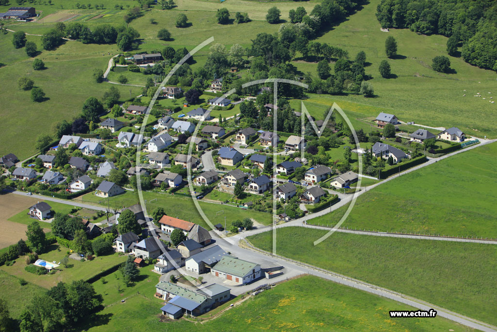 Photo arienne de Le Bourget du Lac (les Fourneaux)