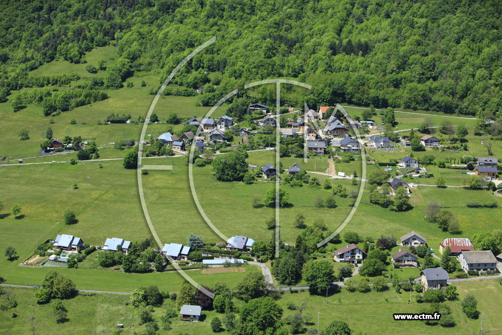 Photo arienne de Saint Jean d'Arvey (Montagny)