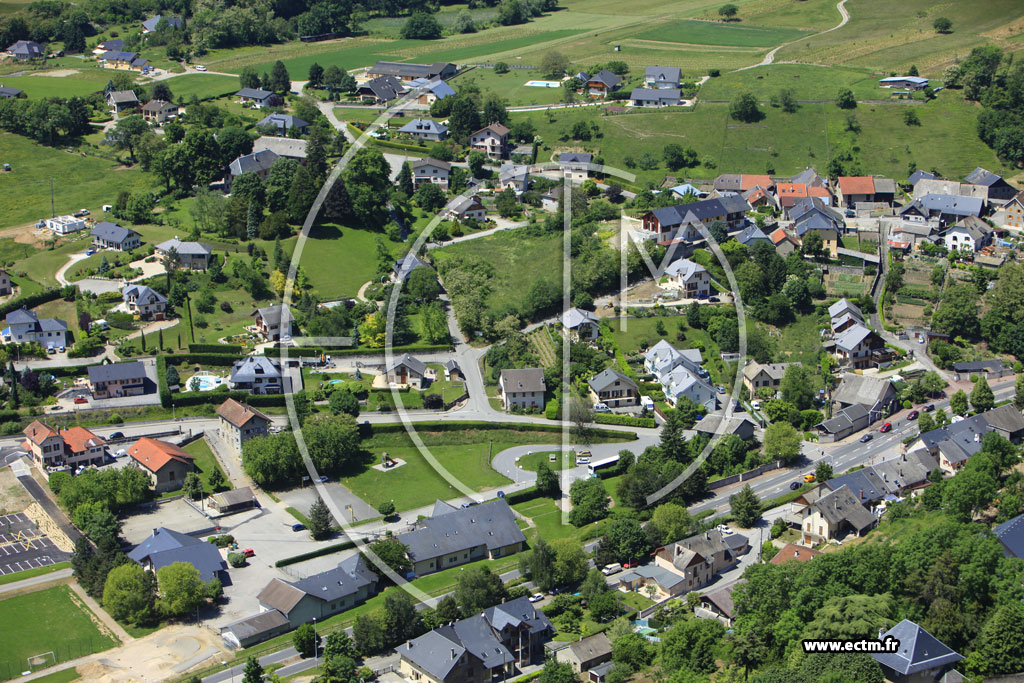 Photo arienne de Saint Jeoire Prieure